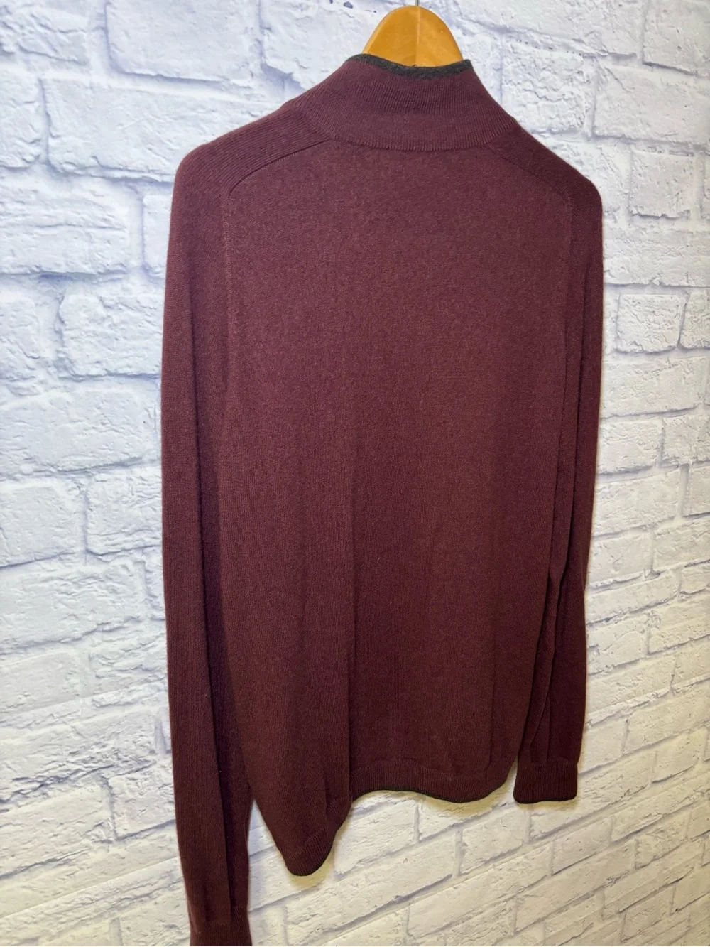 Patagonia Recycled Cashmere 1/4-Zip Sweater Men’s Medium Maroon Long Sleeve